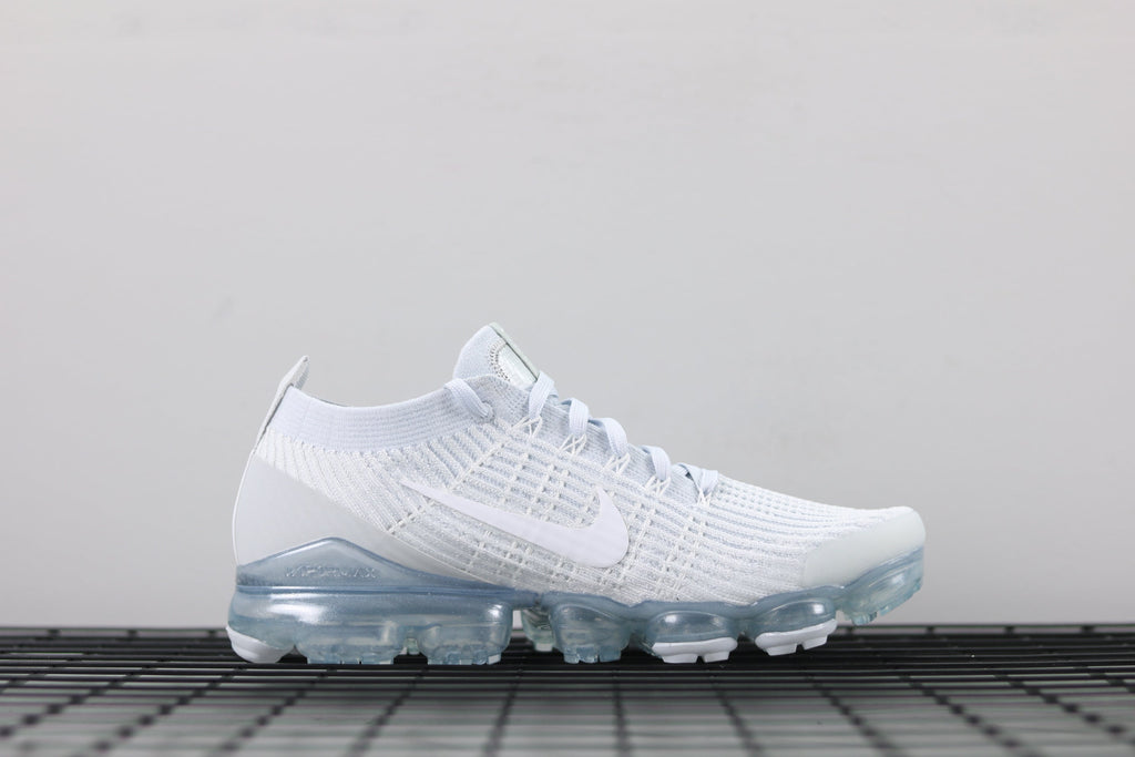 Nike Air VaporMax Flyknit 3 in White Grey AJ6900-102 - product image from the listing.