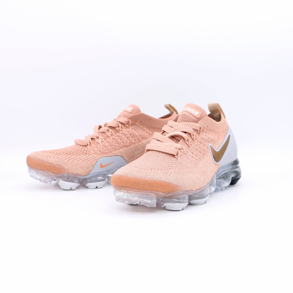 Nike Air VaporMax Flyknit Trainers Peach Style 942843-6029 - product image from the listing.