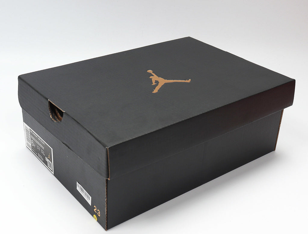 Jordan 1 Mid Sneakers in White Pink Aqua 555112-102 - product image from the listing.