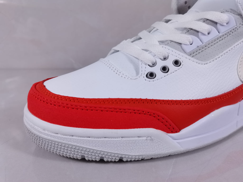 Air Jordan 3 Retro White Red Sneakers - product image from the listing.