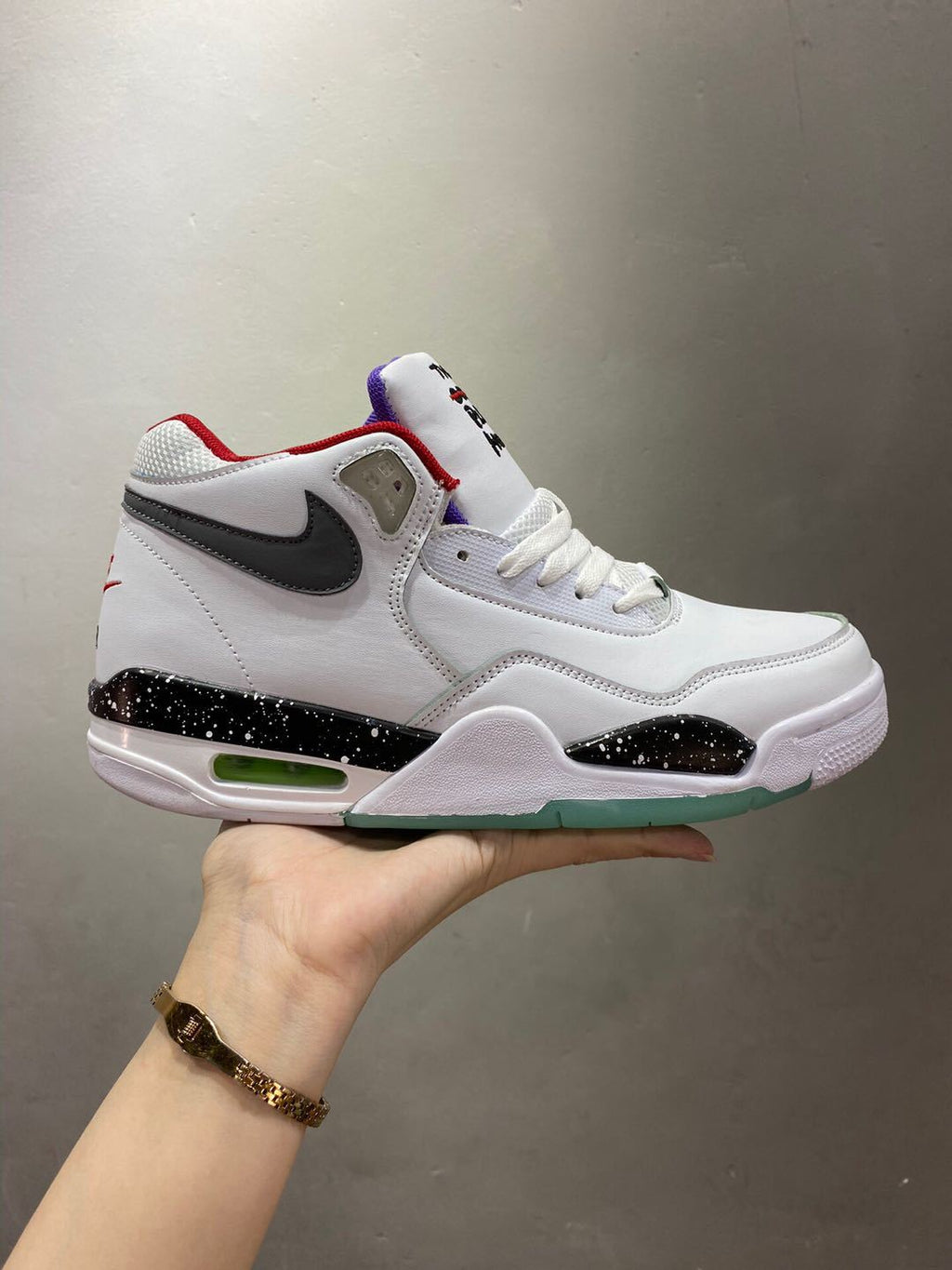 Nike Air Flight 89 White Glow Basketball Trainers - product image from the listing.