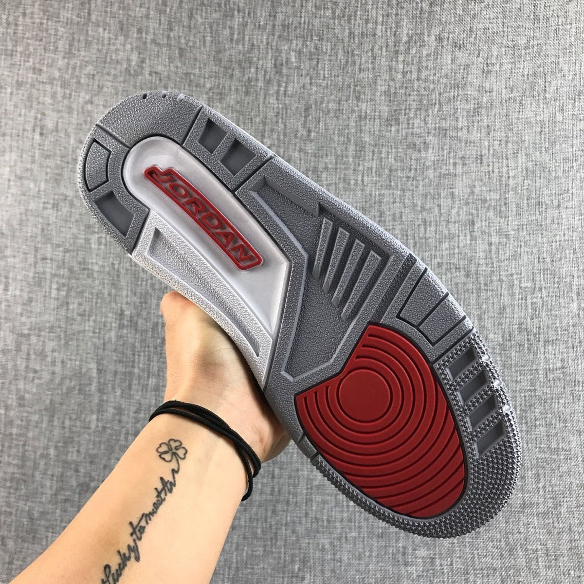 Men's Air Jordan 3 Fire Red Sneakers - product image from the listing.