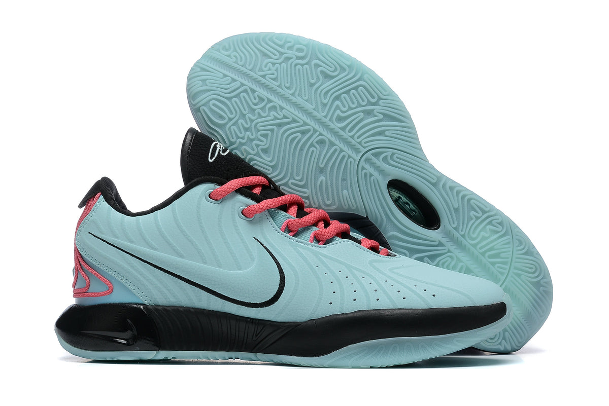 Nike 870 Basketball Footwear - product image from the listing.