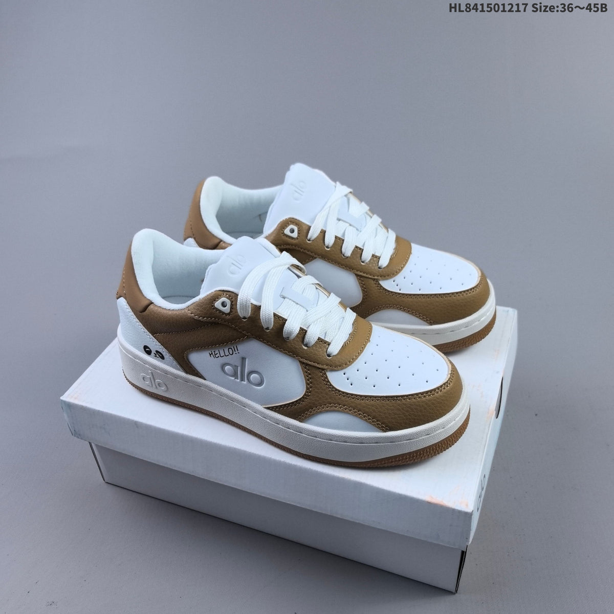 Alo Yoga Recovery Mode Low-Cut Sneakers - product image from the listing.