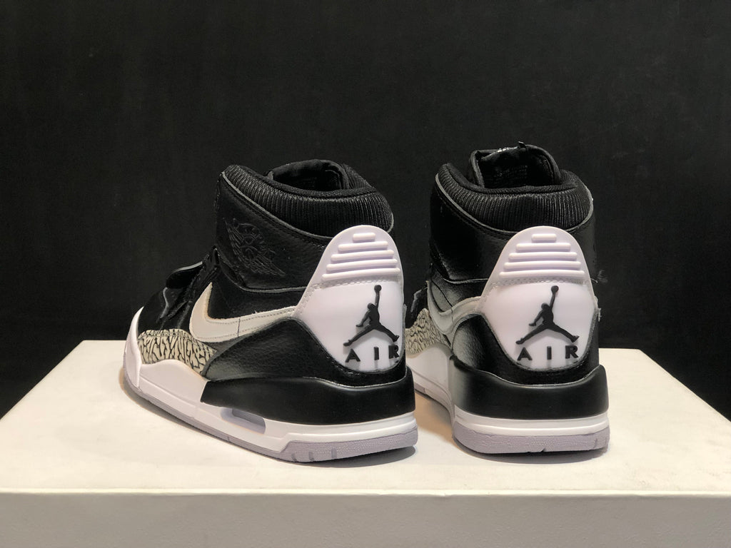 Air Jordan Legacy 312 Black/White Sneakers AV3922-001 - product image from the listing.