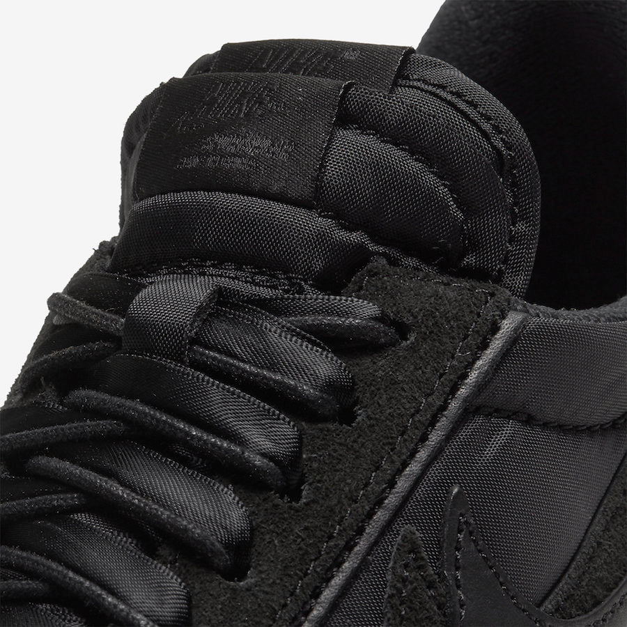 Nike x sacai LDV Waffle Black Nylon Trainers BV0073-002 - product image from the listing.