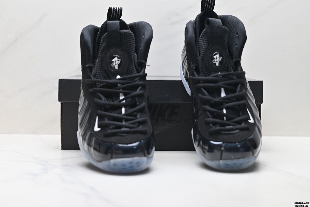 Nike Air Foamposite H. Hardaway Sneakers in Black - product image from the listing.