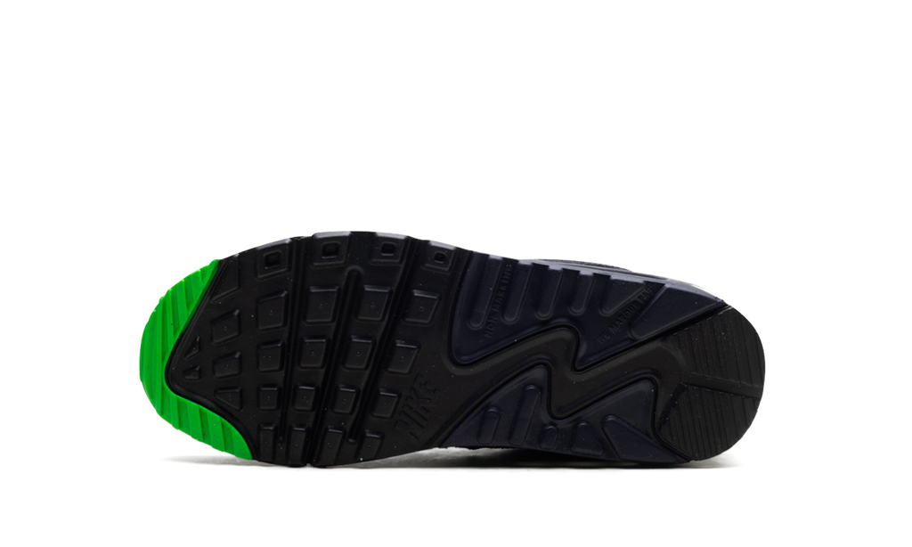 "Scream Green" AIR MAX 90 LTR SE GS DN4376 001 - product image from the listing.