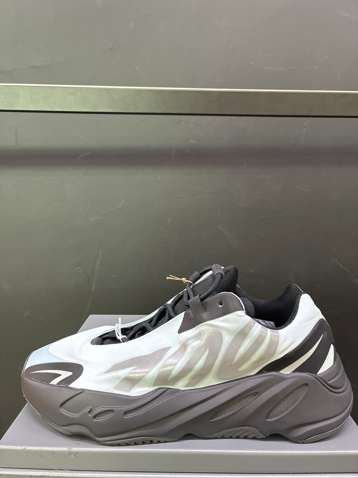Boost 700 MNVN Blue Tint by Yeezy - product image from the listing.