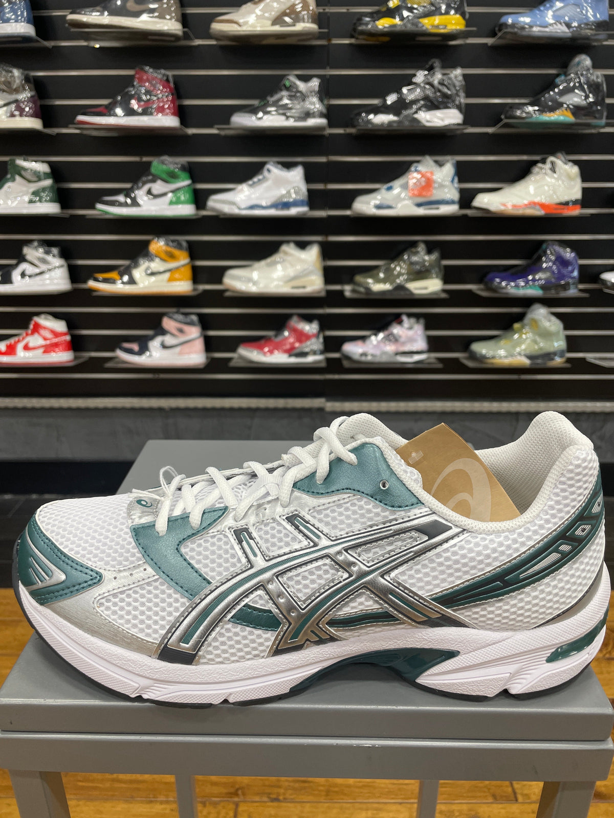 Gel-1130 Dark Neptune by ASICS - product image from the listing.