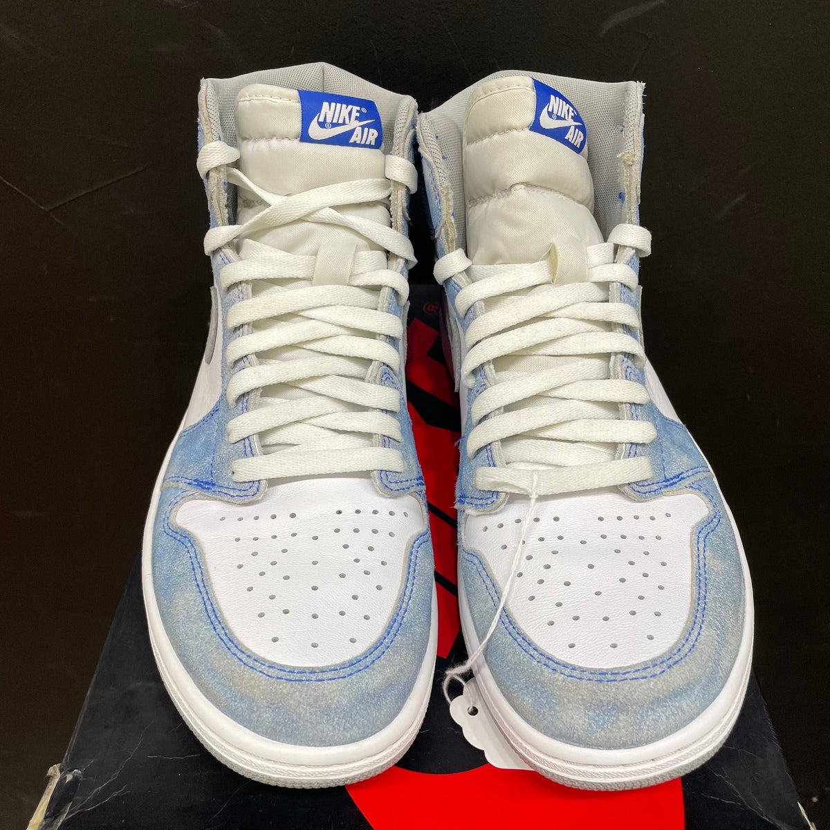 USED - Air Jordan 1 Hyper Royal Smoke Grey - product image from the listing.