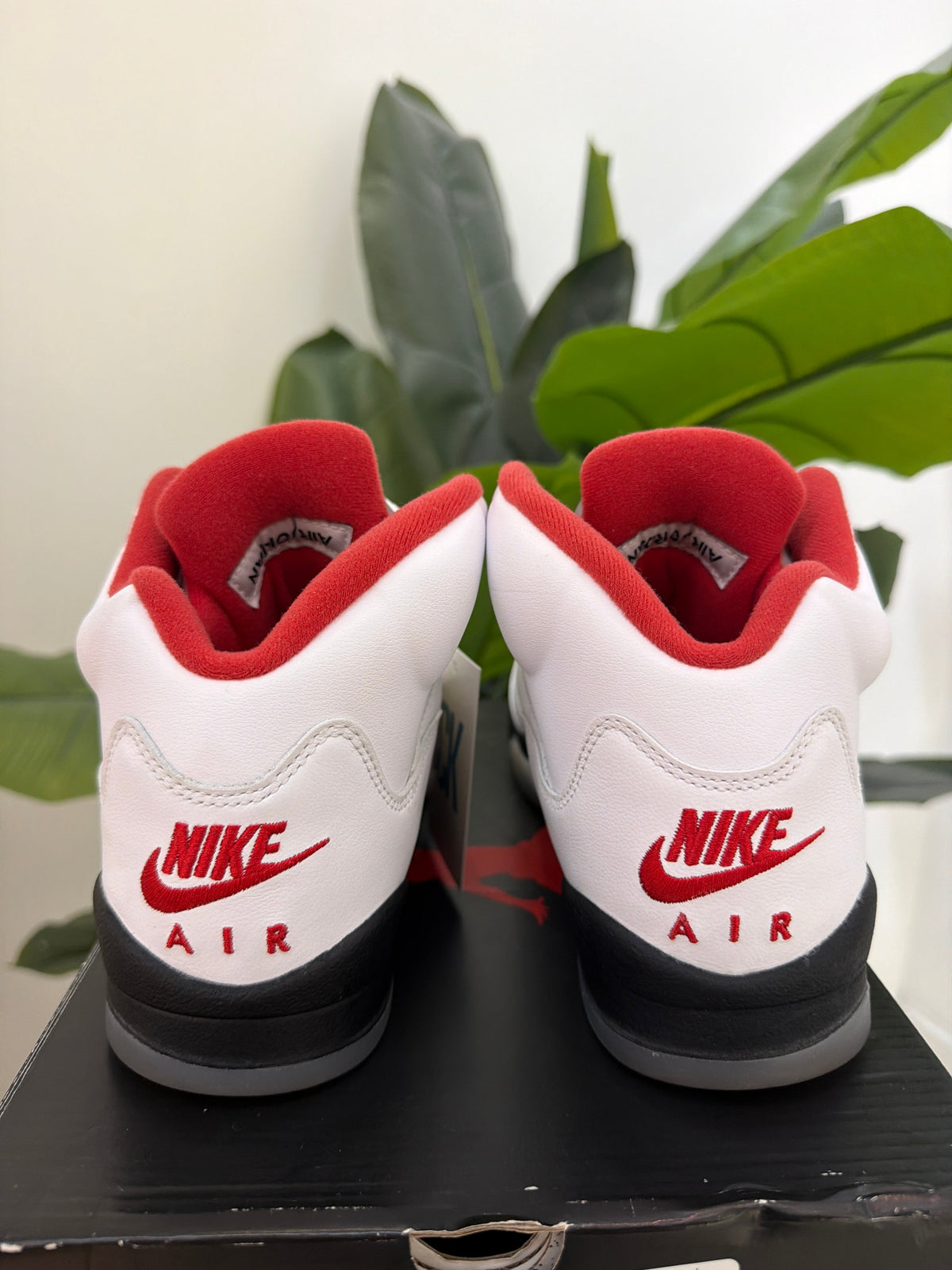 Fire Red Silver Tongue Jordan 5 (2020) - product image from the listing.