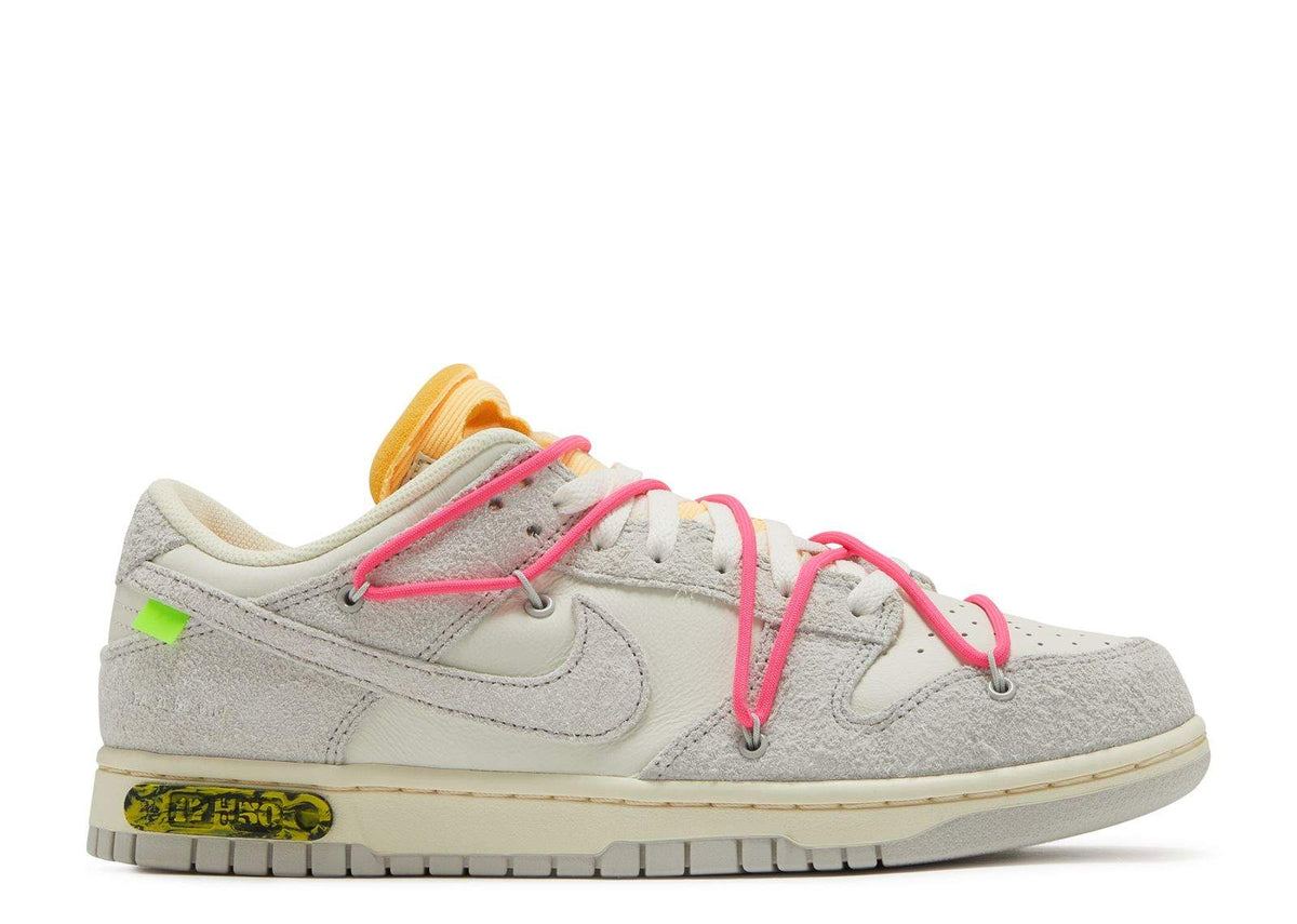 Nike Off-White x Dunk Low 'Lot 17 of 50' Sneaker - product image from the listing.