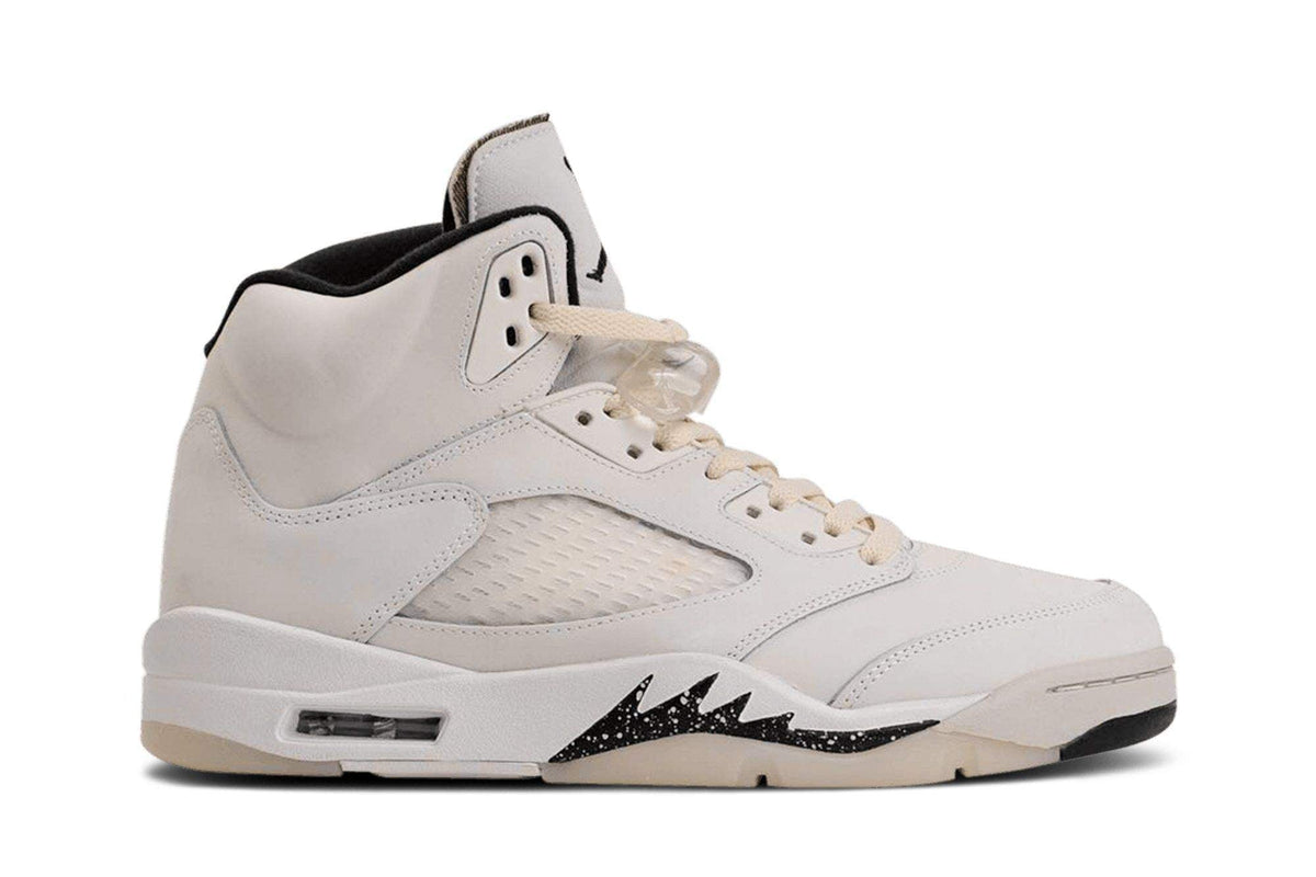 Air Jordan 5 Retro SE Sail Sneaker - product image from the listing.