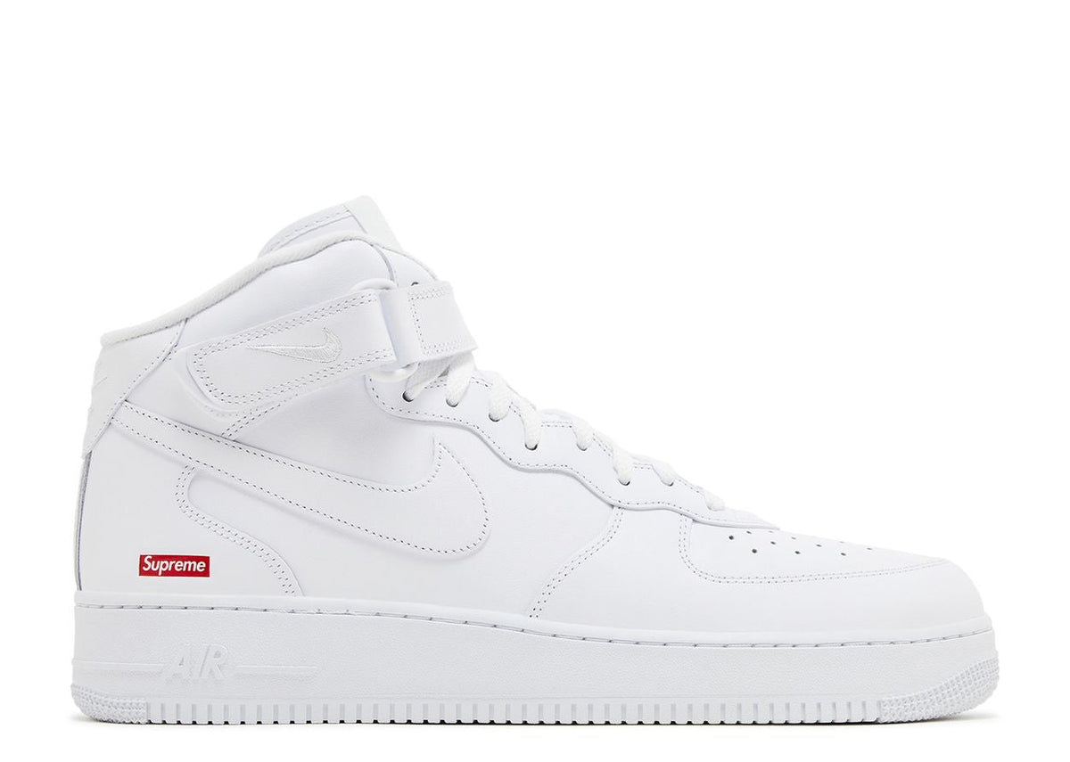 White Supreme Air Force 1 Mid - product image from the listing.