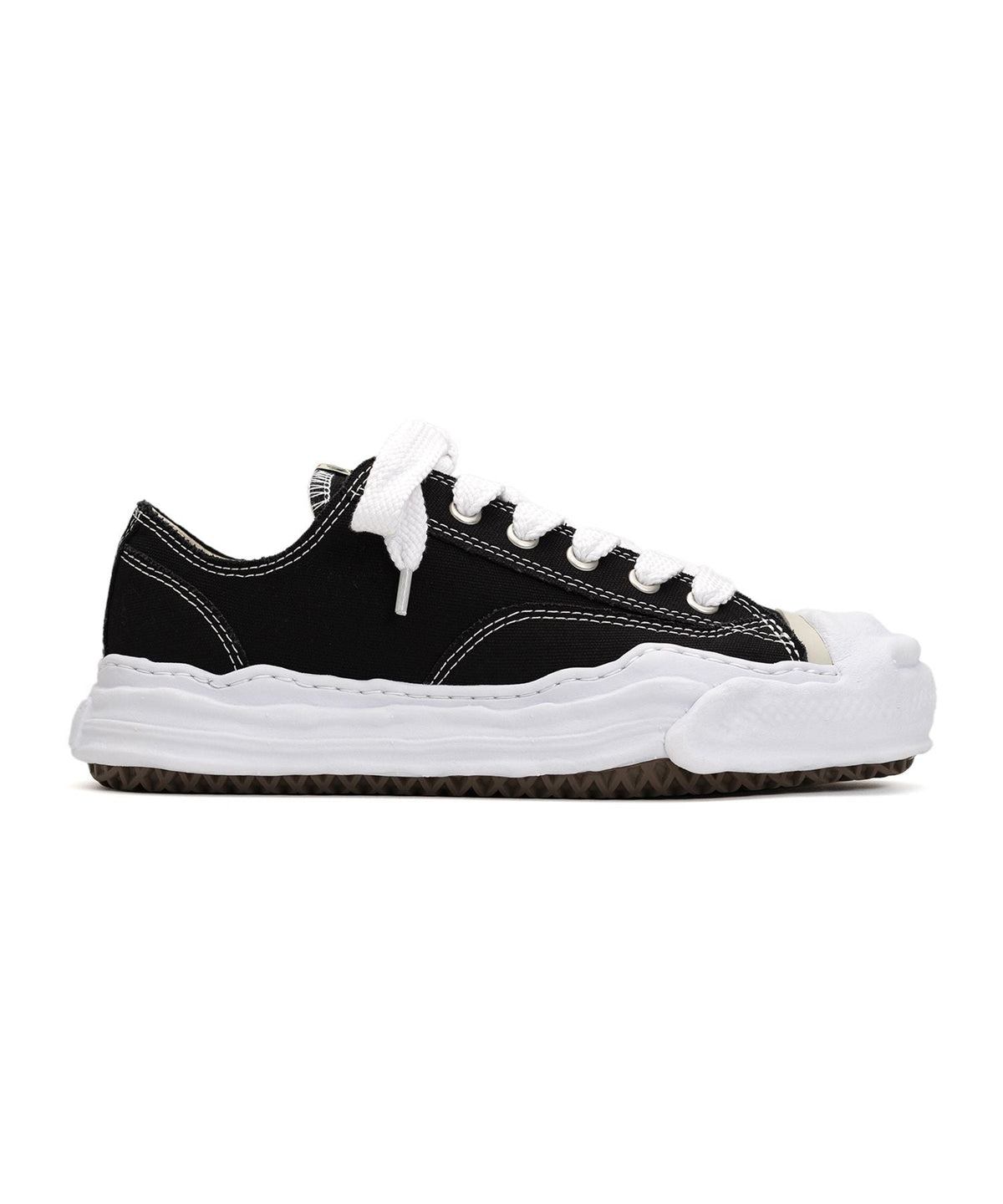 MMY Black Hank OG Sole Canvas Low - product image from the listing.