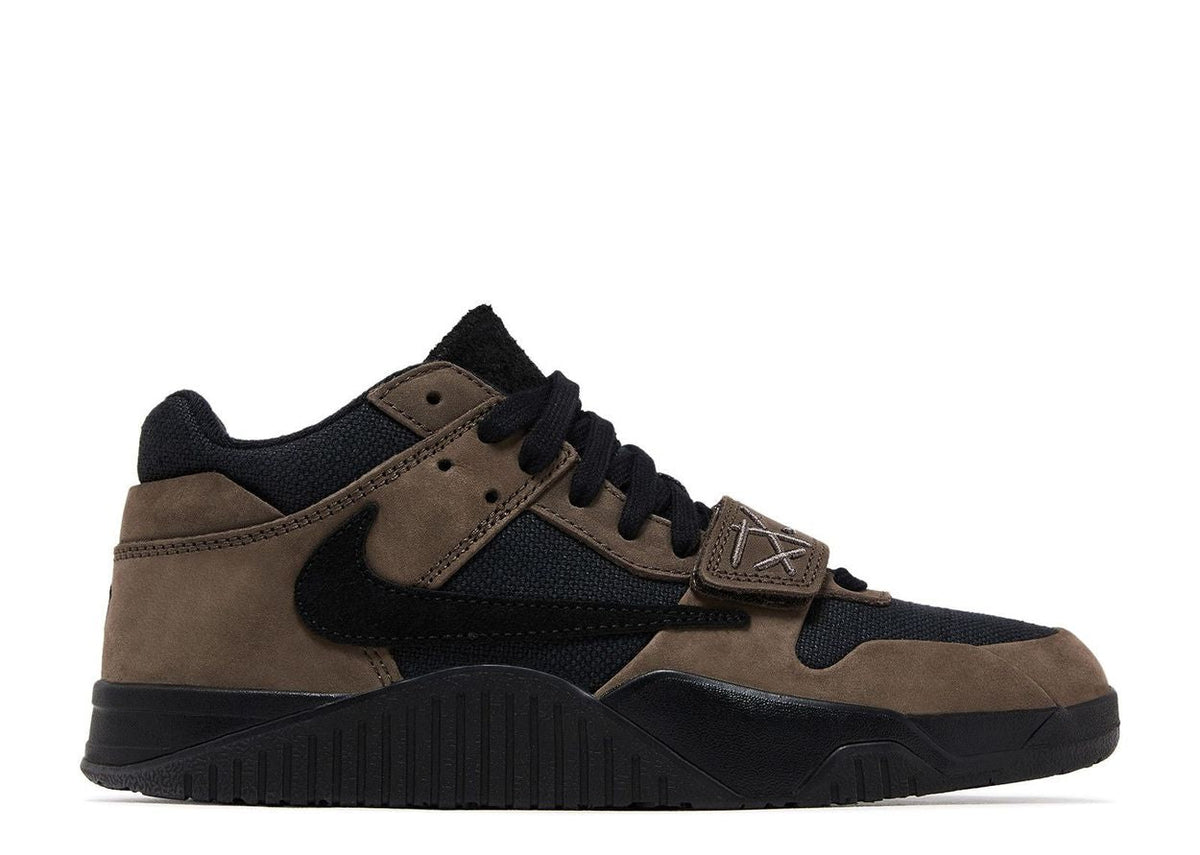 Travis Scott Dark Mocha Jumpman Jack TR - product image from the listing.