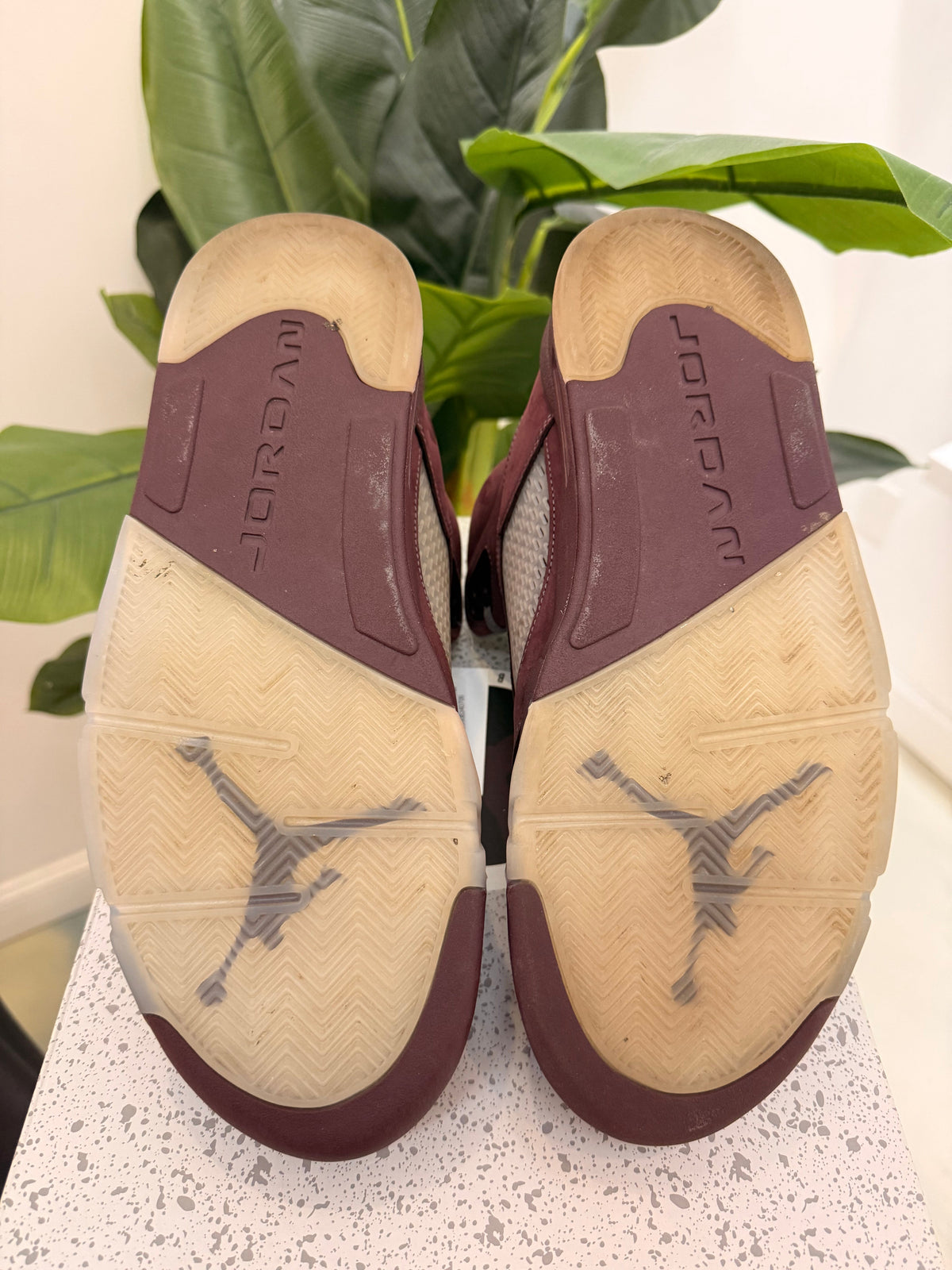 Jordan 5 - Burgundy - product photo shown in the listing for this item.
