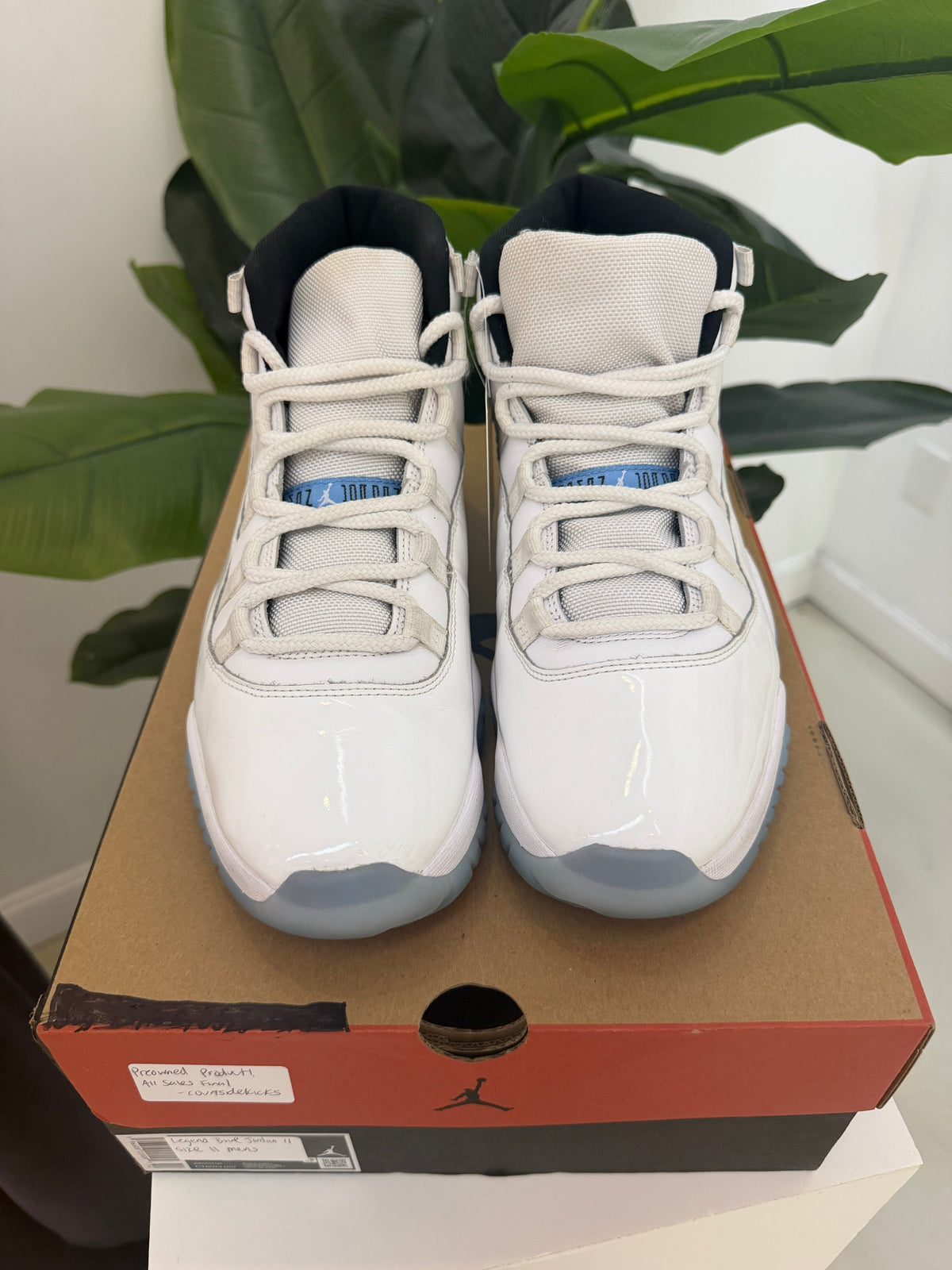 Jordan 11 - Legend Blue - product photo shown in the listing for this item.