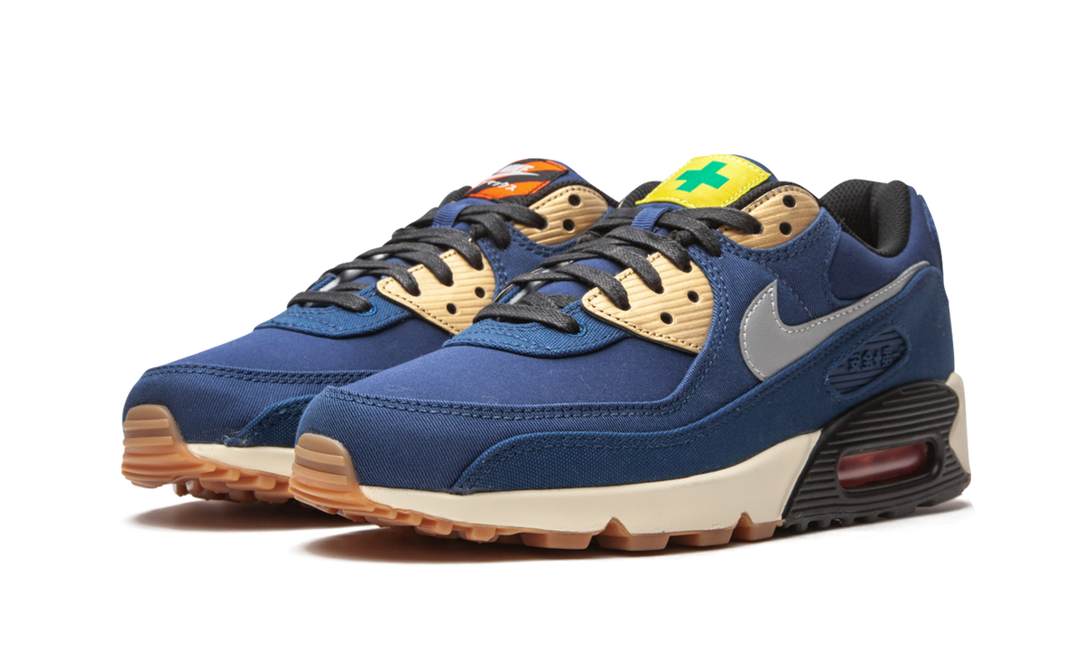 "City Pack - Tokyo" Air Max 90 CW1409 400 - product image from the listing.