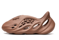 Yeezy Foam Runner clay in Red - product image from the listing.