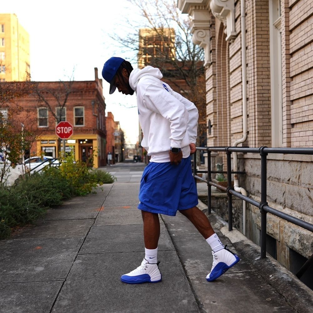 Blueberry - Air Jordan 12 Retro - product image from the listing.