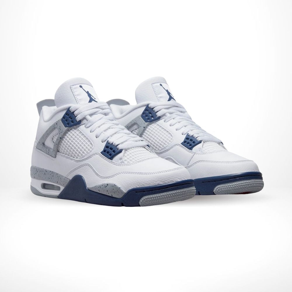 Air Jordan 4 Retro in Midnight Navy - product image from the listing.