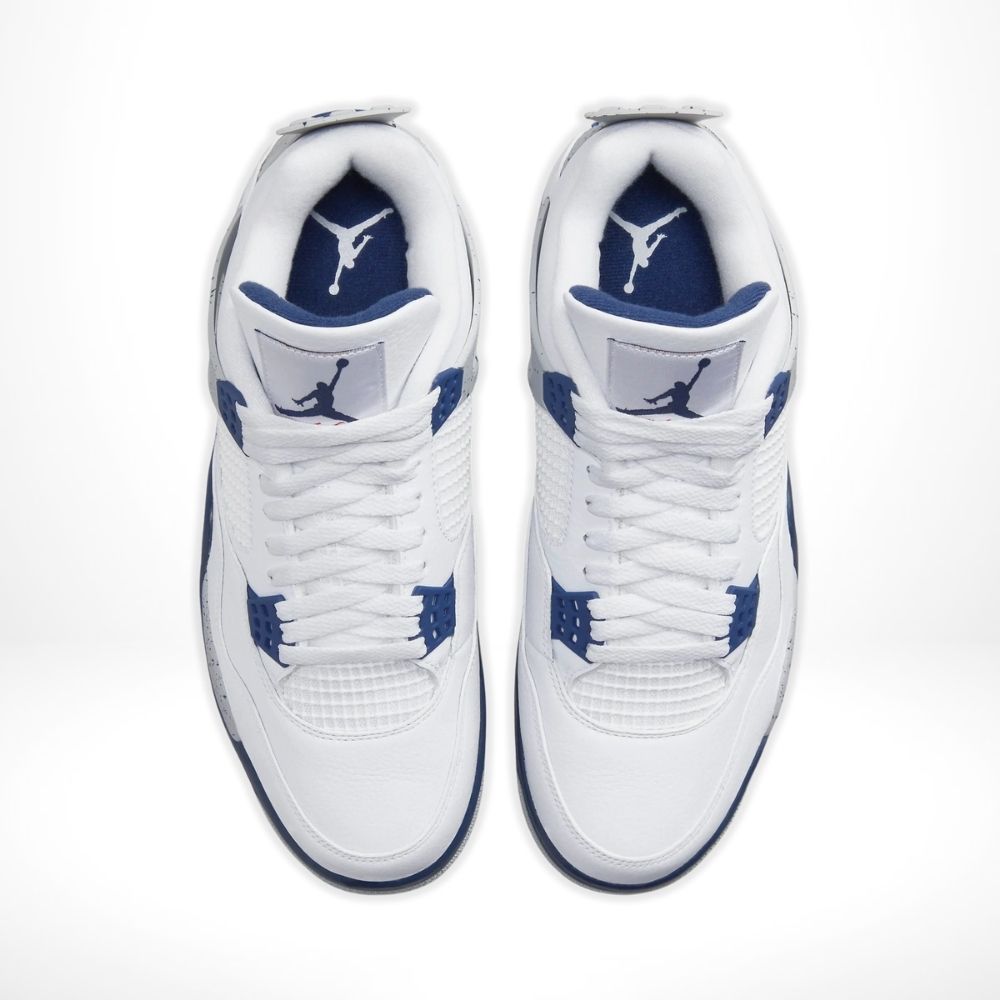 Air Jordan 4 Retro in Midnight Navy - product image from the listing.