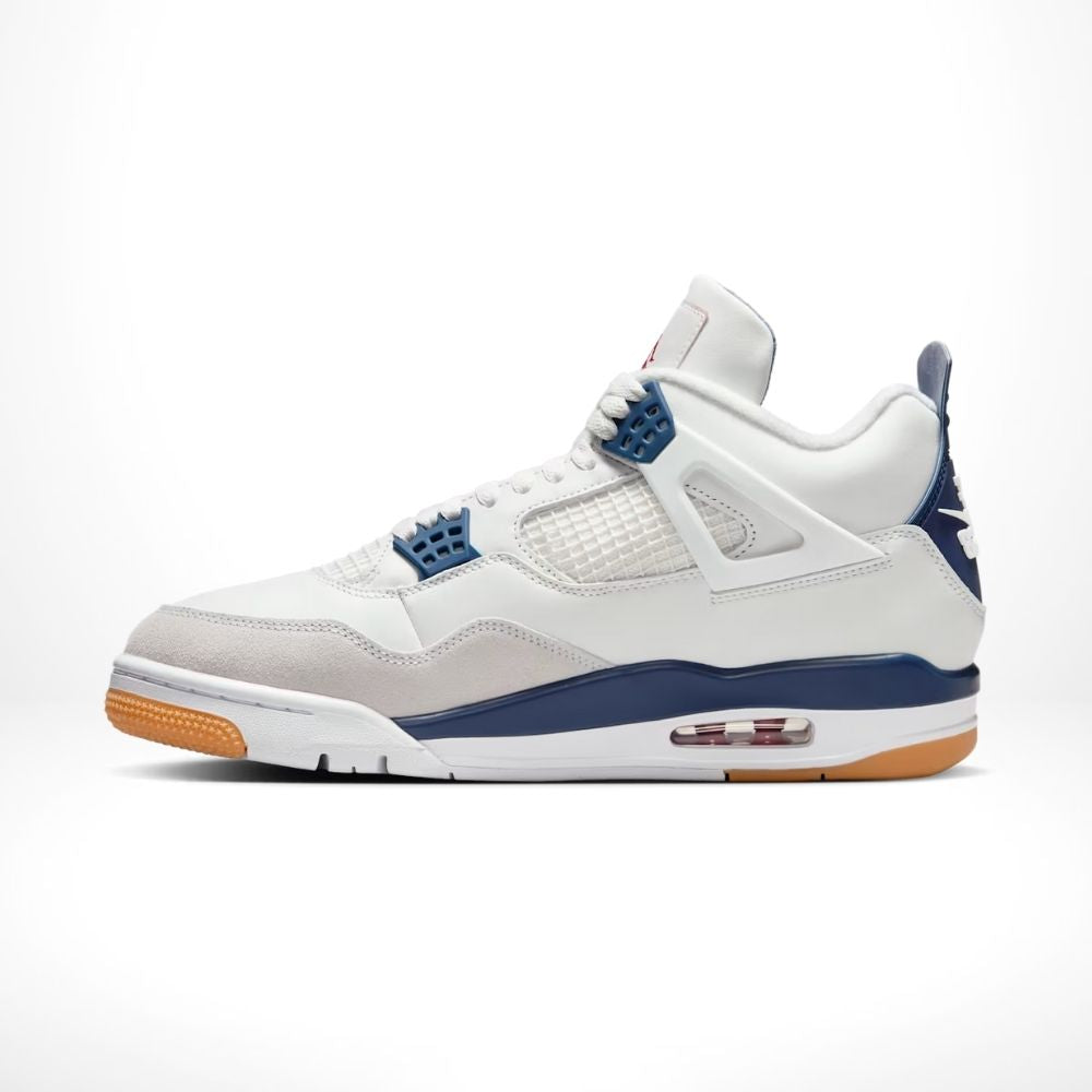 Air Jordan 4 Retro X SB in Navy - product image from the listing.