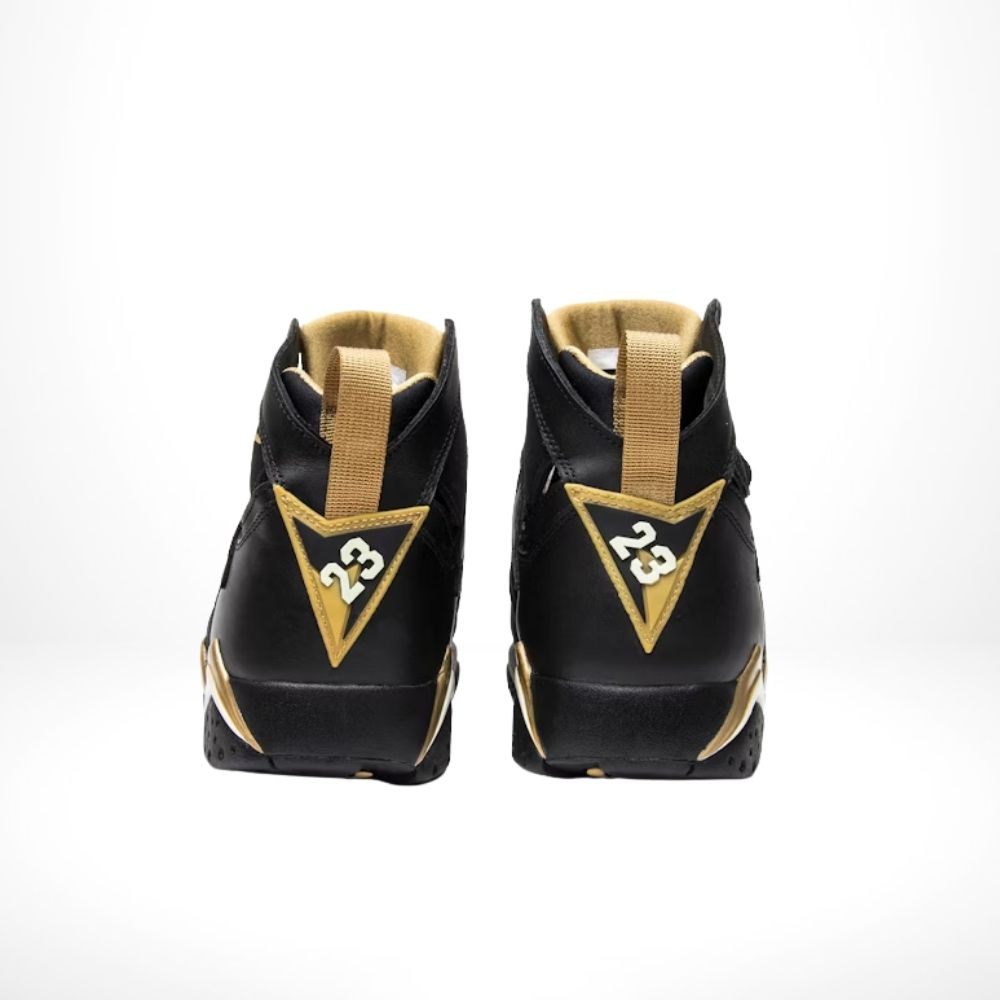 Golden Moments Pack - Air Jordan 7 - product image from the listing.