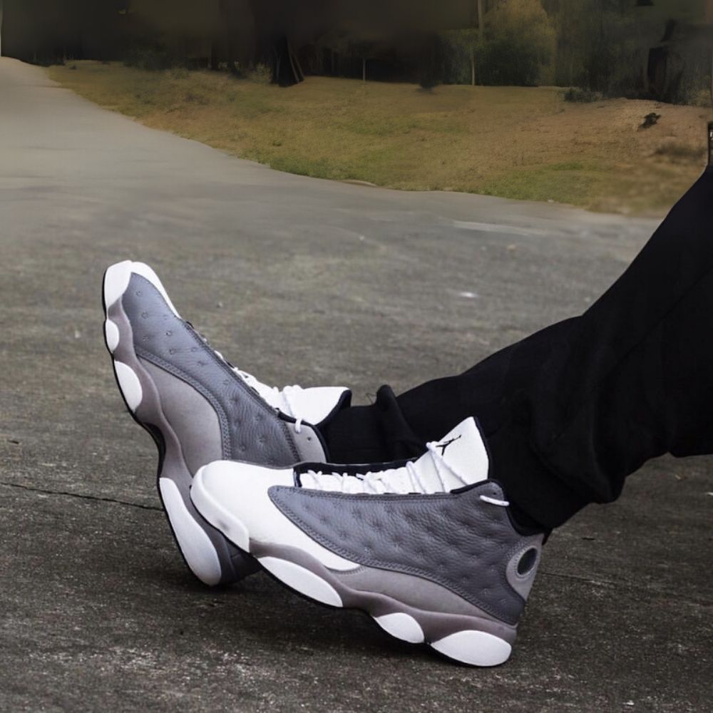 Air Jordan 13 Retro Atmosphere in Grey White - product image from the listing.