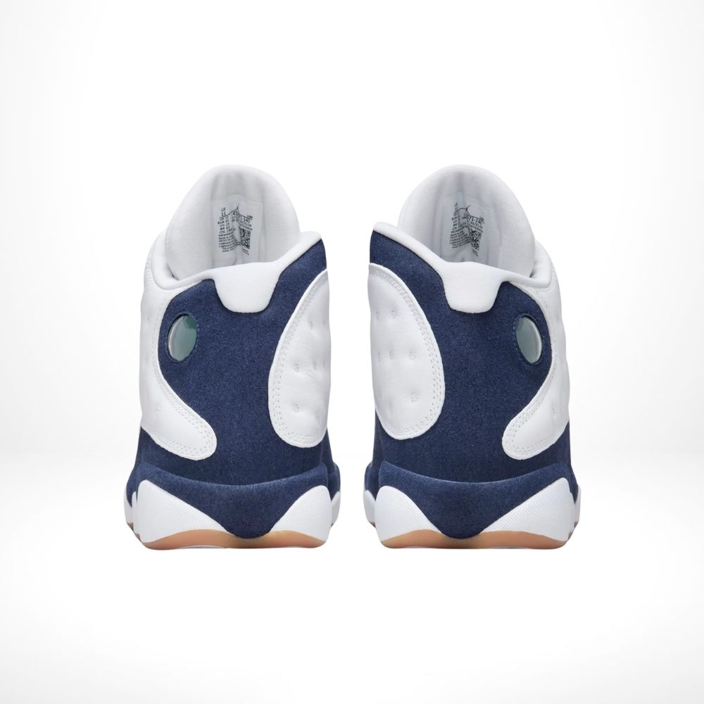 Air Jordan 13 Retro in Midnight Navy - product image from the listing.