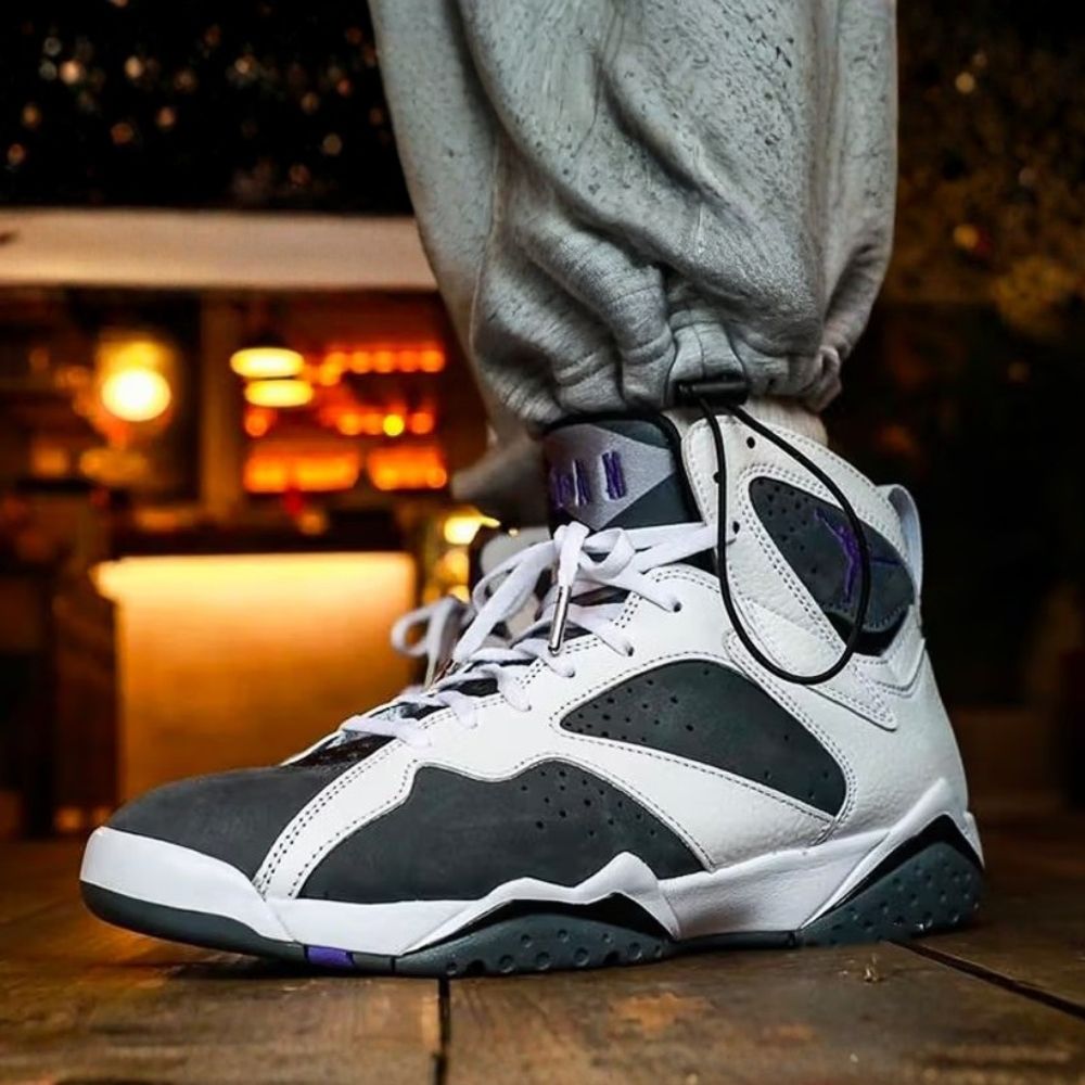 Flint Grey - Air Jordan 7 Retro 2021 - product image from the listing.