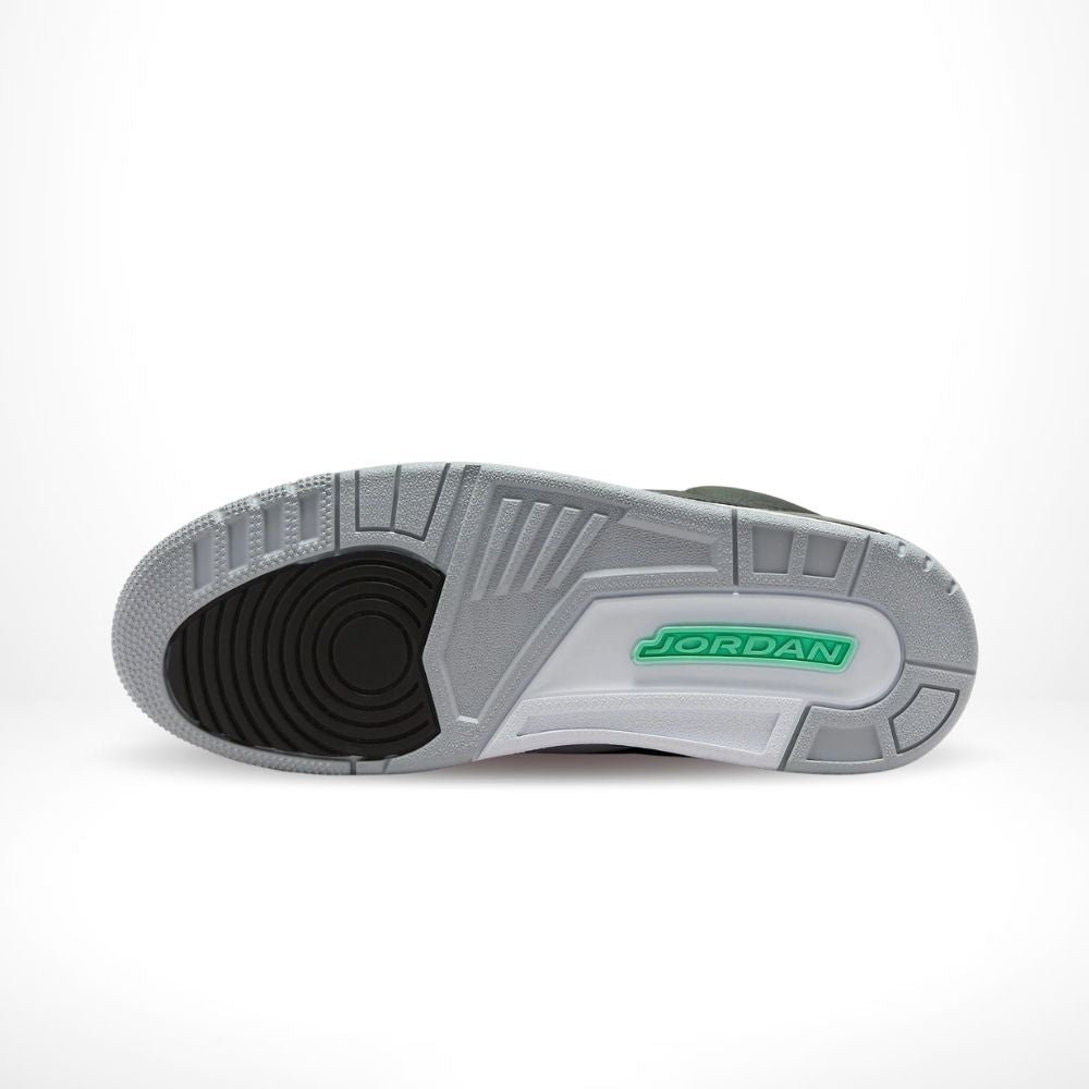Green Glow - Air Jordan 3 Retro - product image from the listing.