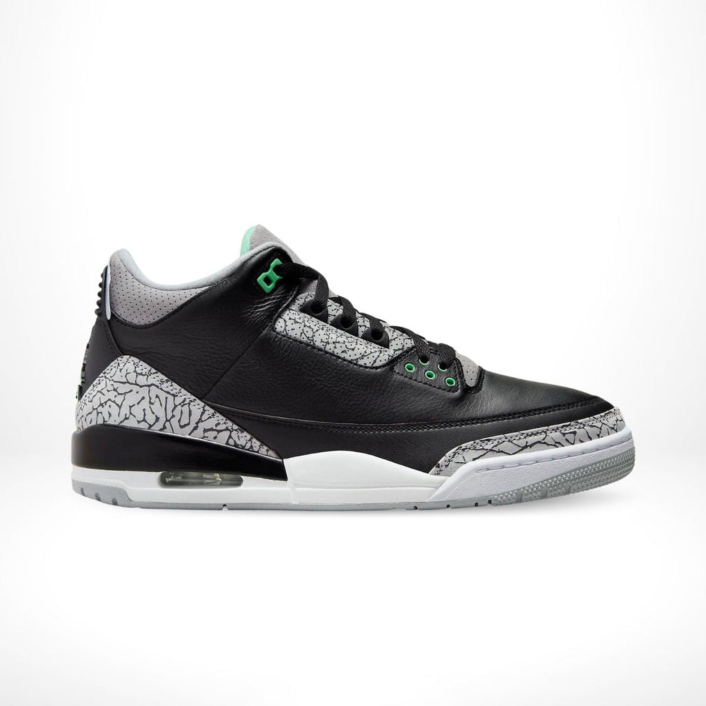 Green Glow - Air Jordan 3 Retro - product image from the listing.