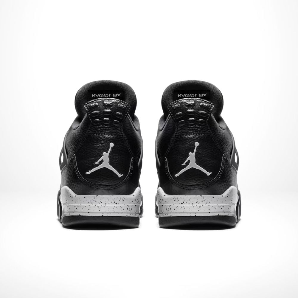 Oreo Tech Grey - Air Jordan 4 Retro 2015 - product image from the listing.