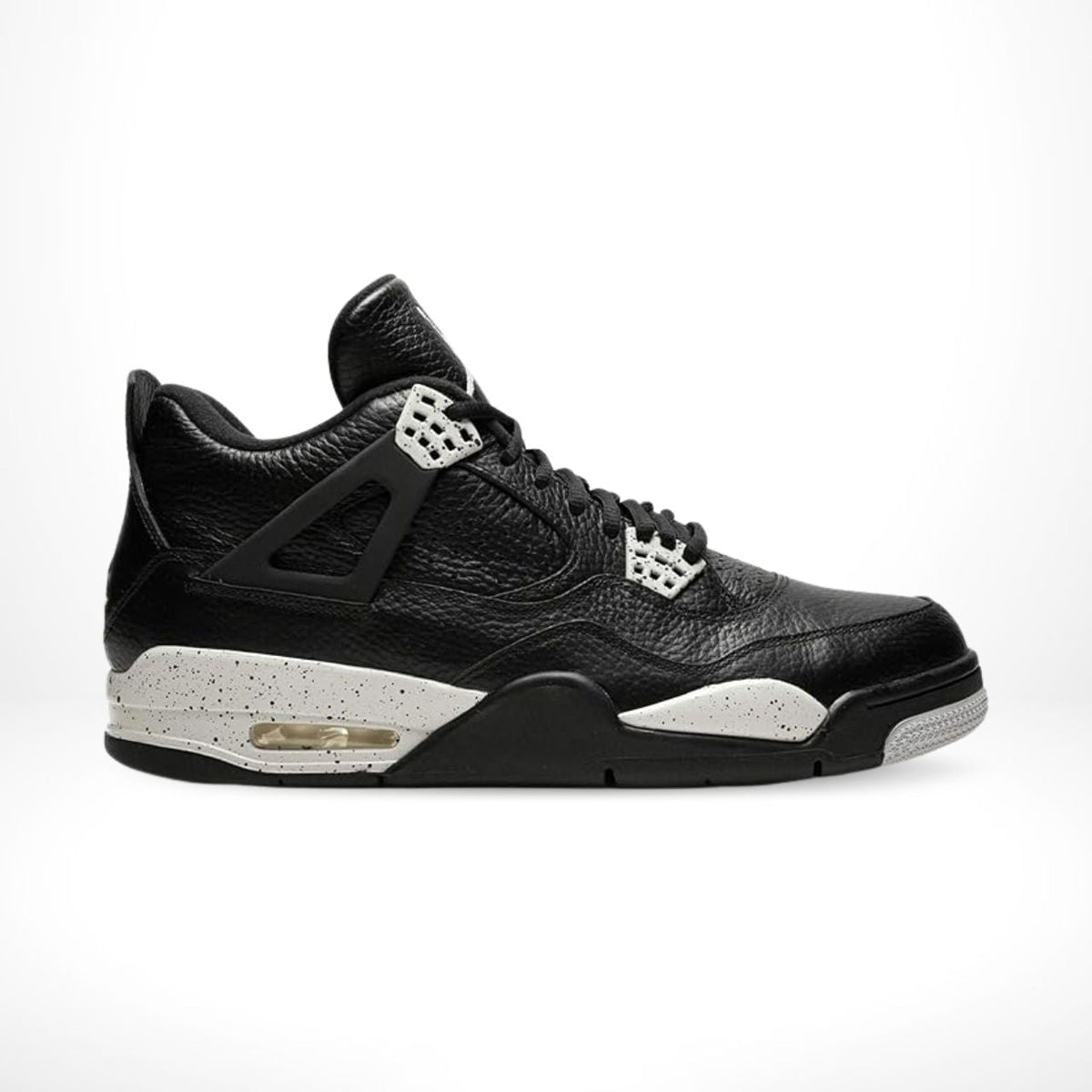 Oreo Tech Grey - Air Jordan 4 Retro 2015 - product image from the listing.