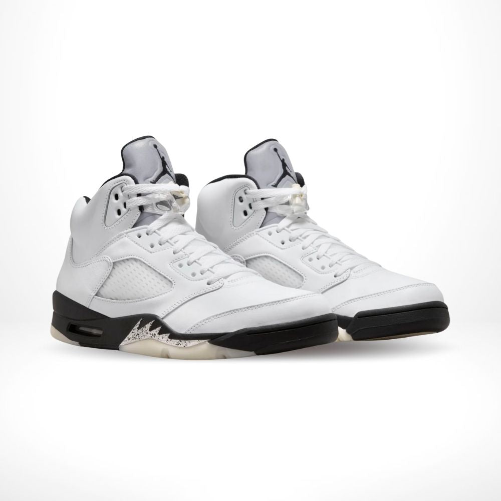 Reverse Metallic - Air Jordan 5 Retro 2024 - product image from the listing.