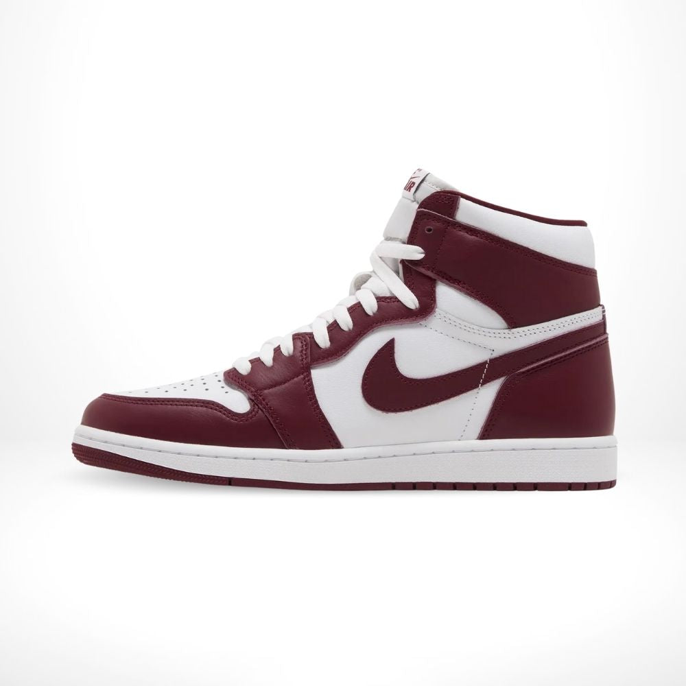 Air Jordan 1 Retro High OG Artisanal in Red White - product image from the listing.