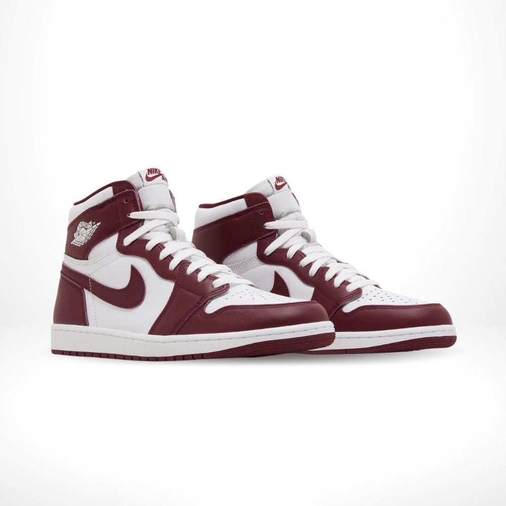 Air Jordan 1 Retro High OG Artisanal in Red White - product image from the listing.