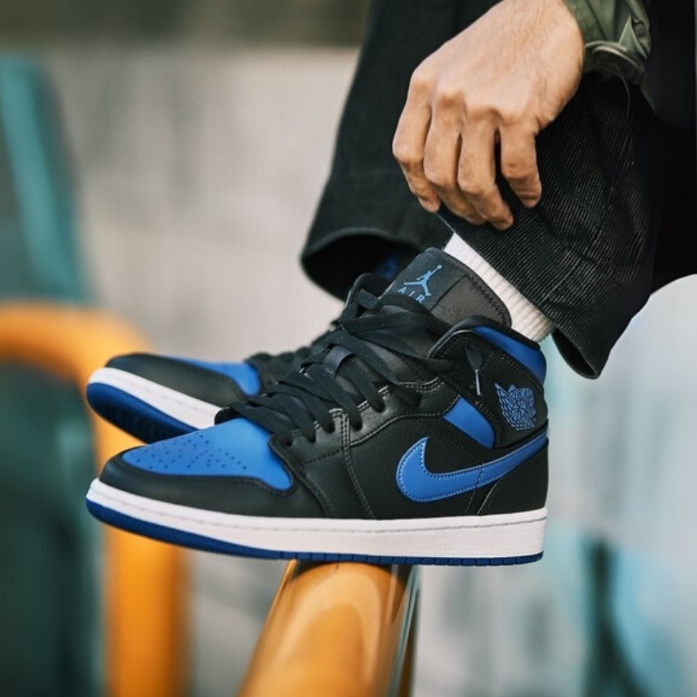 Air Jordan 1 Mid in Royal Black - product image from the listing.
