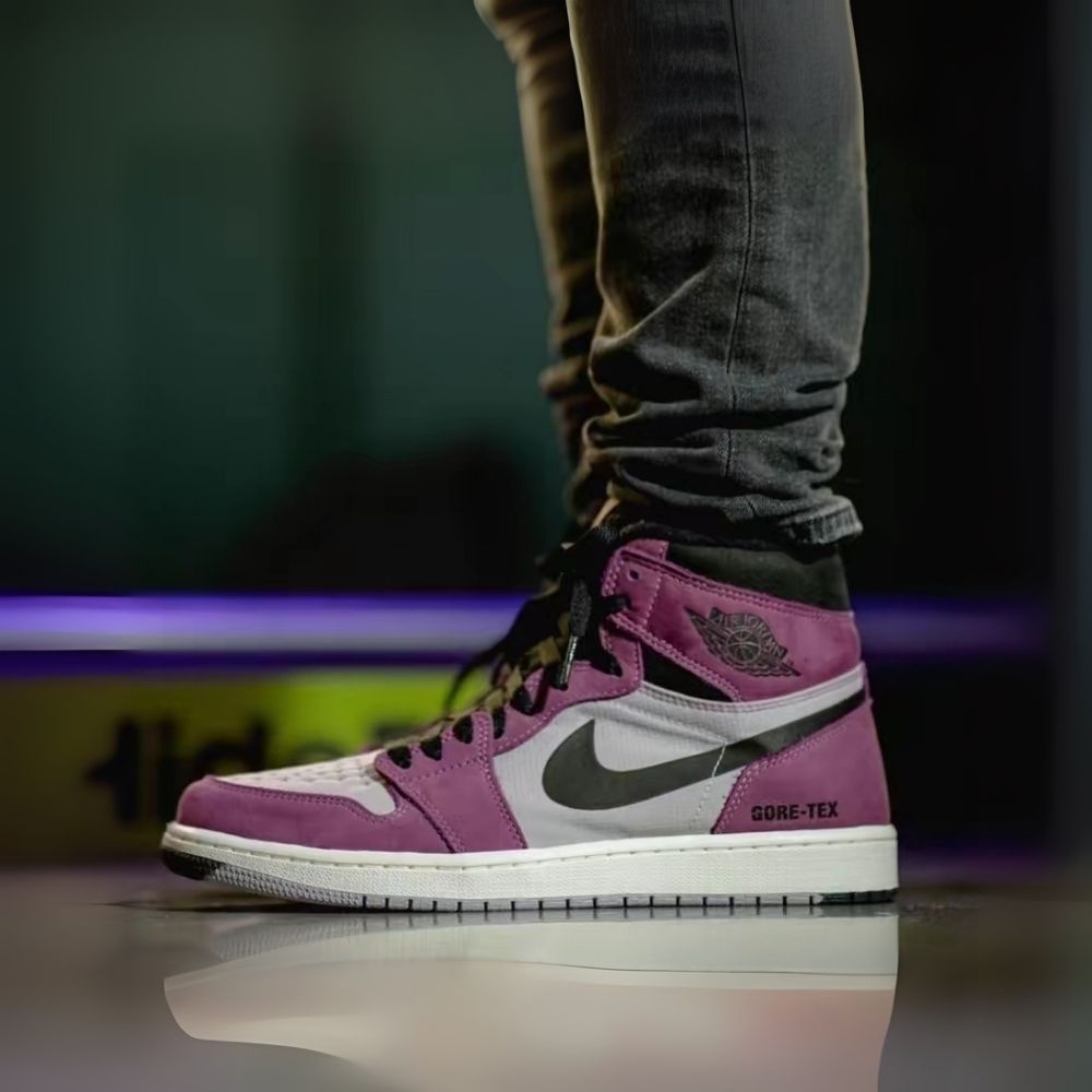 Air Jordan 1 High Element Gore-Tex in Light Bordeaux White - product image from the listing.