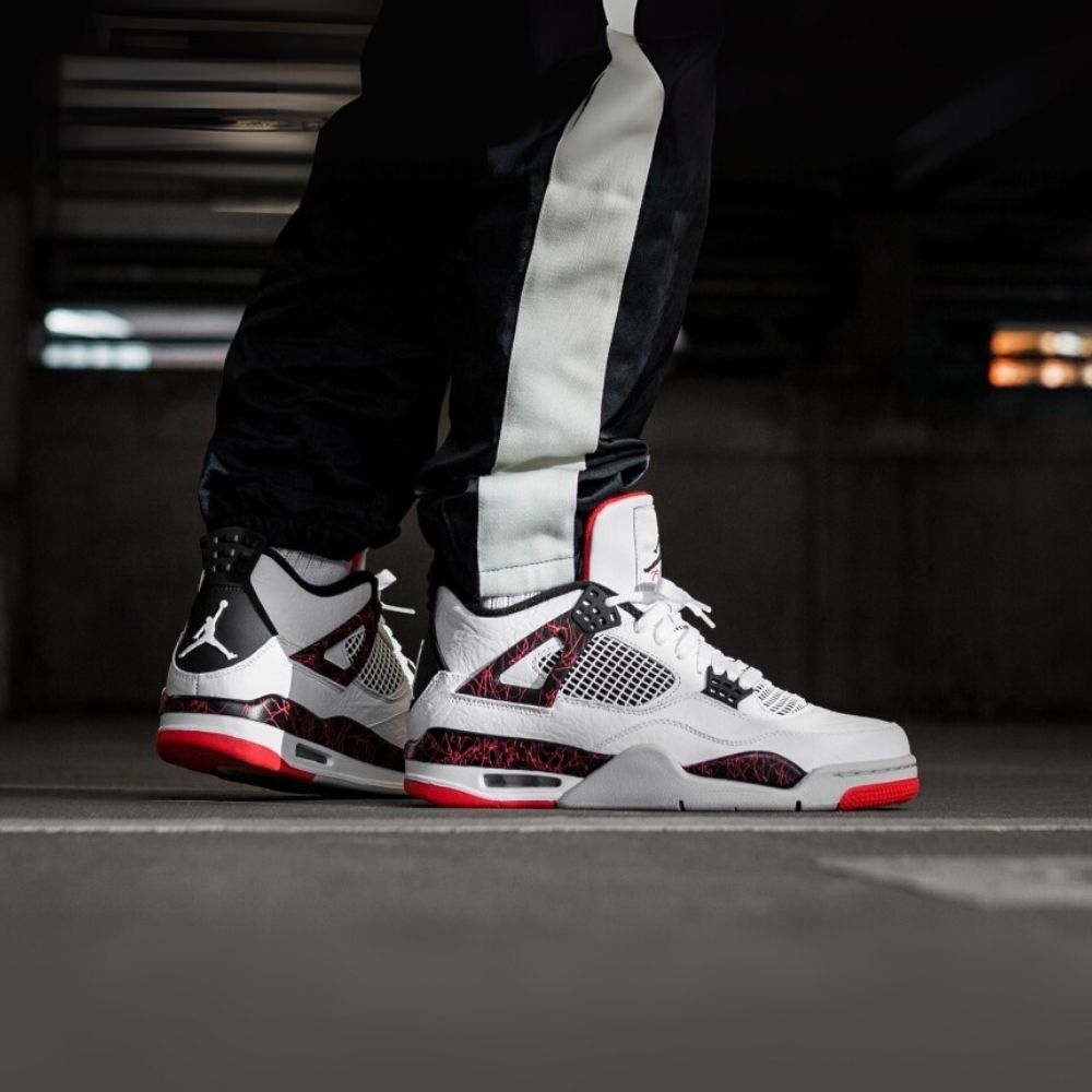 Air Jordan 4 Retro Flight Nostalgia in White Black - product image from the listing.