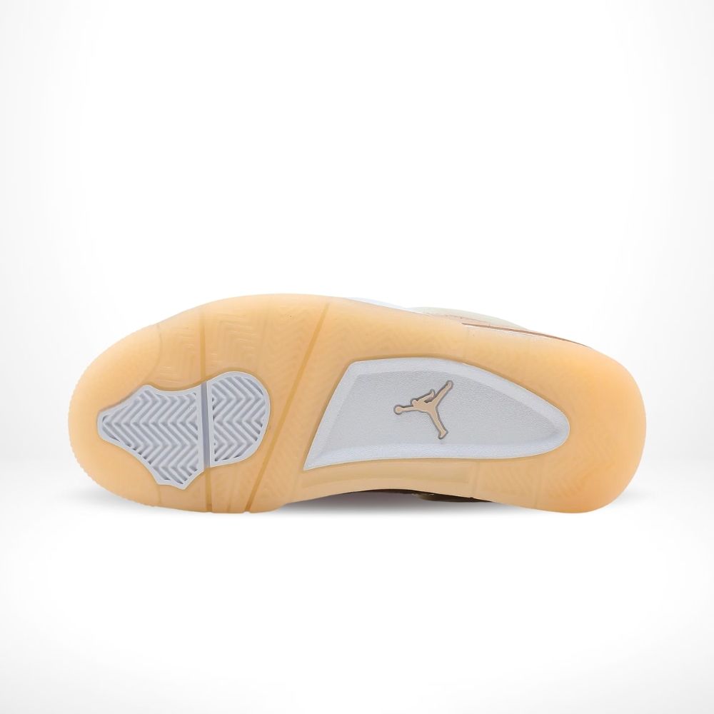 Air Jordan 4 Retro Shimmer in Metallic Silver Orange - product image from the listing.