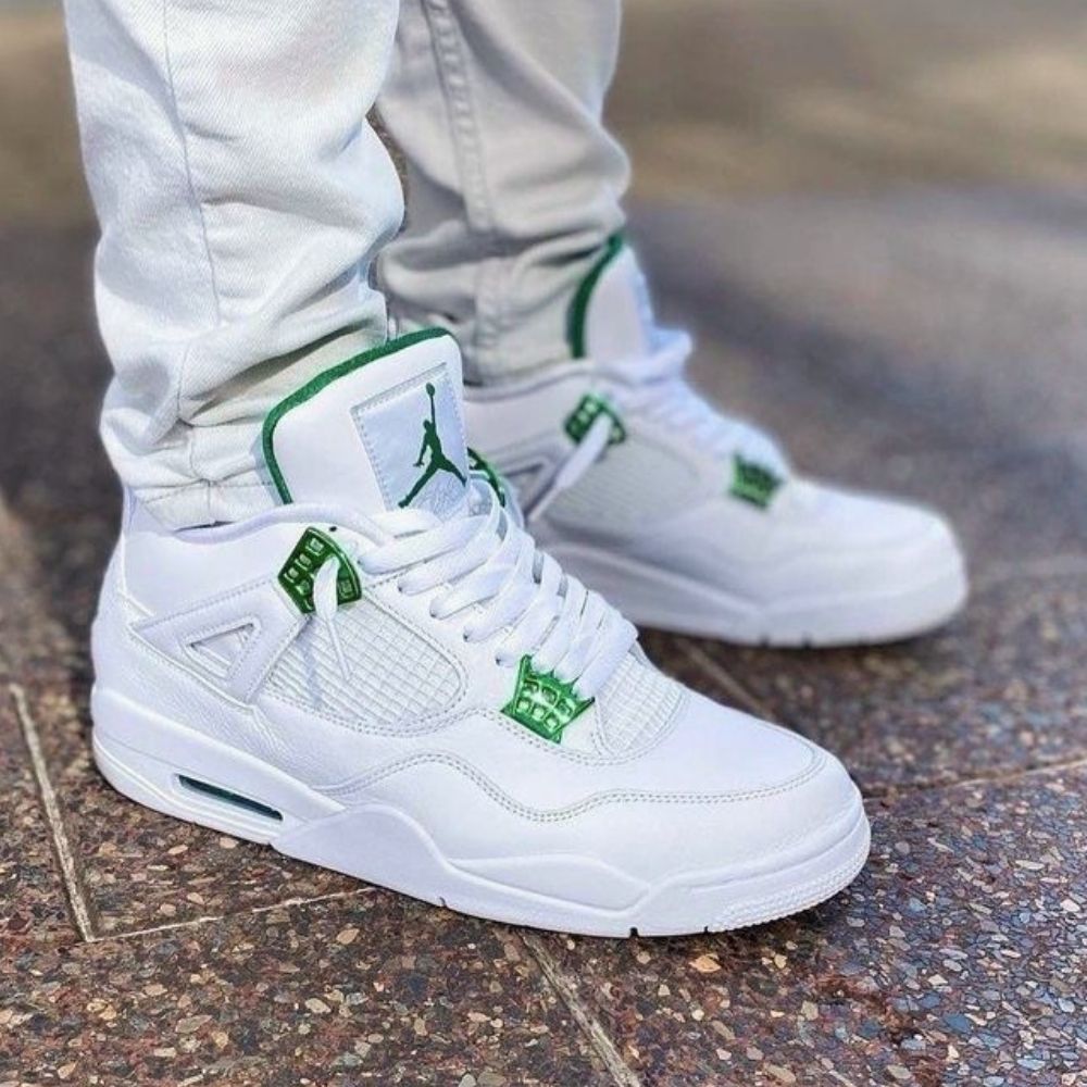 Air Jordan 4 Retro in Metallic Green White - product image from the listing.