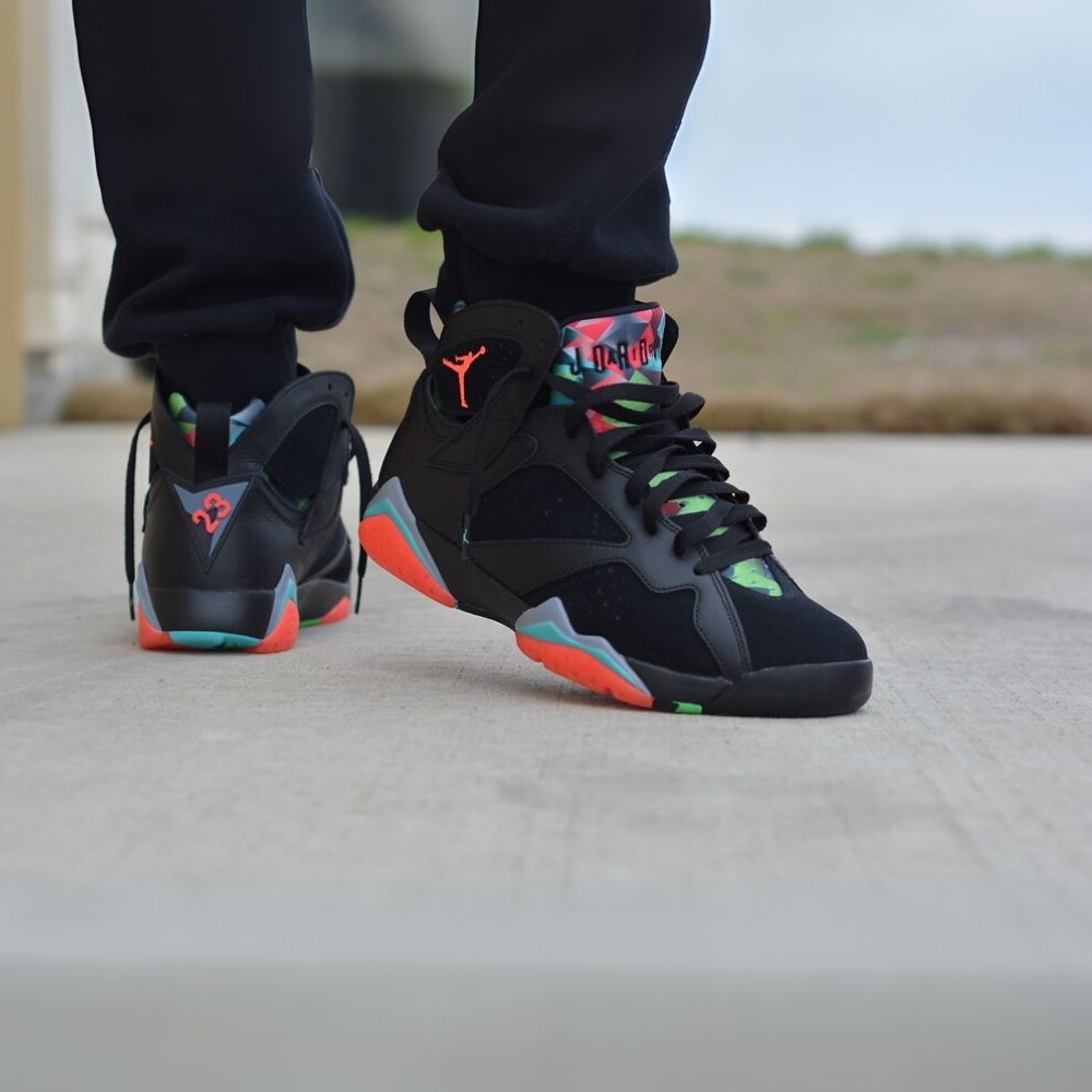 Barcelona Nights - Air Jordan 7 Retro - product image from the listing.