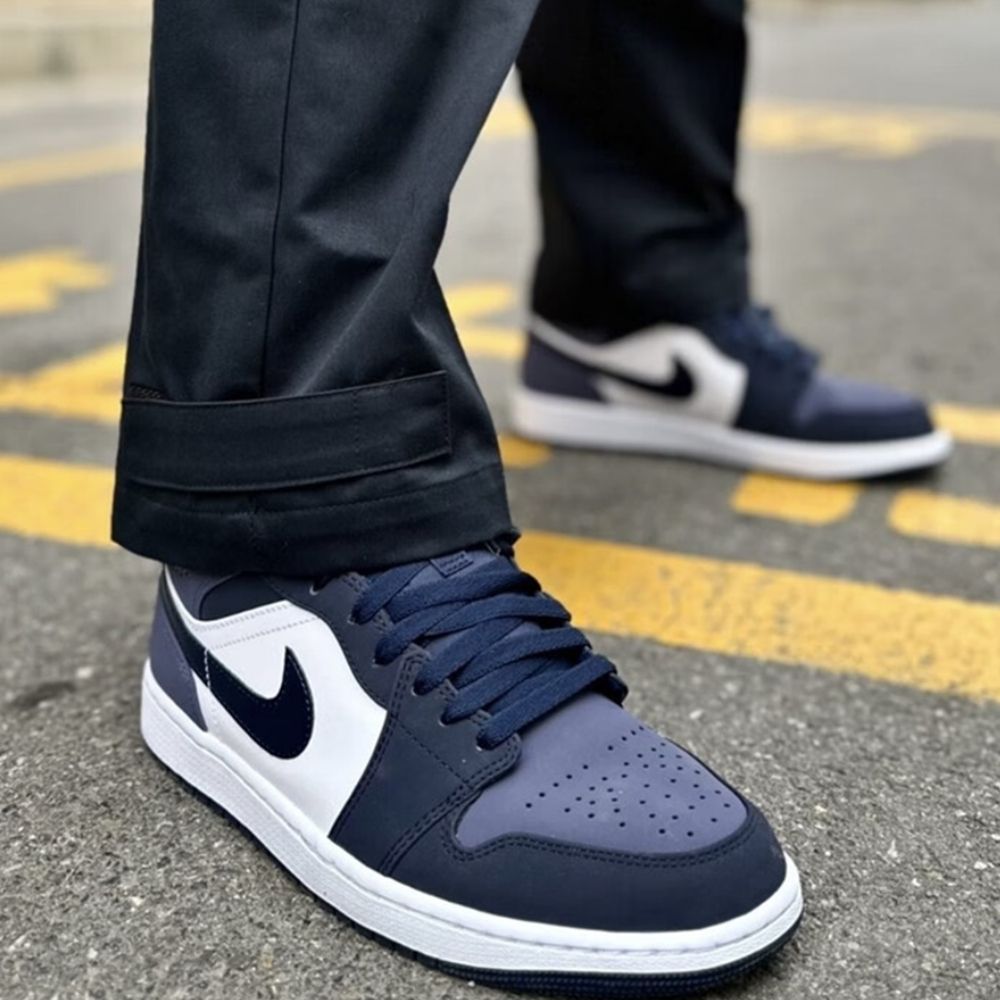 Air Jordan 1 Mid Obsidian in Purple White - product image from the listing.