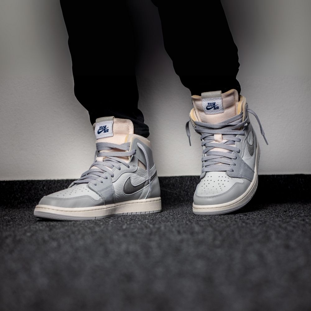 Air Jordan 1 High Zoom Air CMFT London Dust in Grey - product image from the listing.