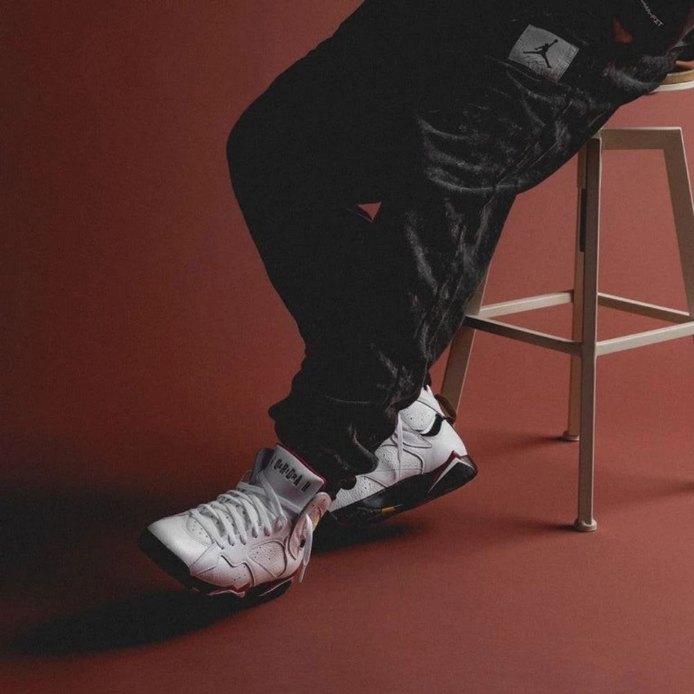 Air Jordan 7 Retro Cardinal White Cardinal in Red - product image from the listing.