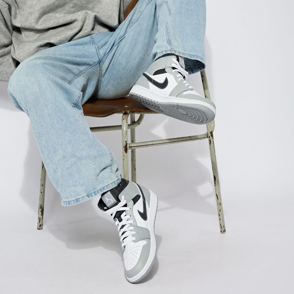 Light Smoke Grey Anthracite - Air Jordan 1 Mid - product image from the listing.